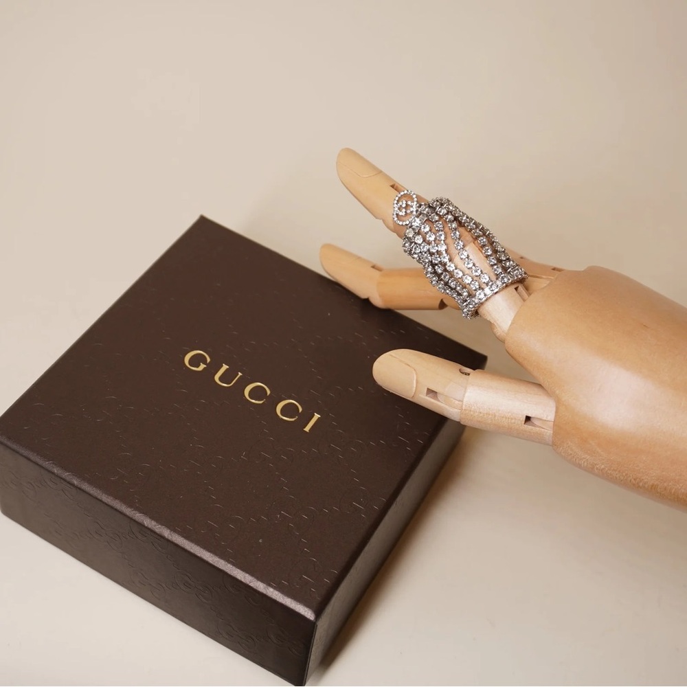 Gucci Silver Crystal Embellished Ring